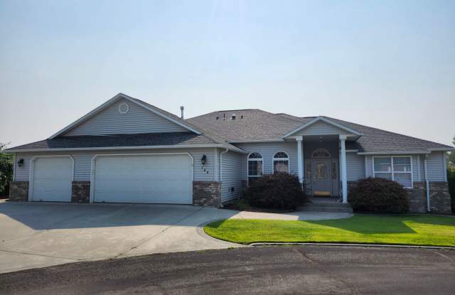 New Listing in a Beautiful Location in a Golf Community photos photos New Listing in a Beautiful Location in a Golf Community photos photos
