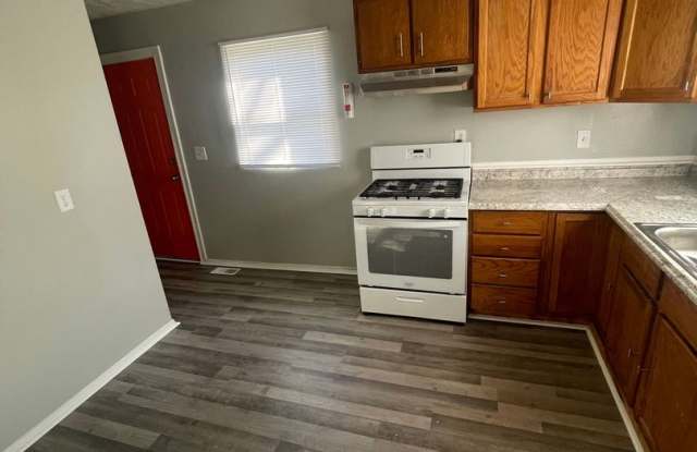 Westside Three Bedroom Home Near 16th and Harding Gallery 3