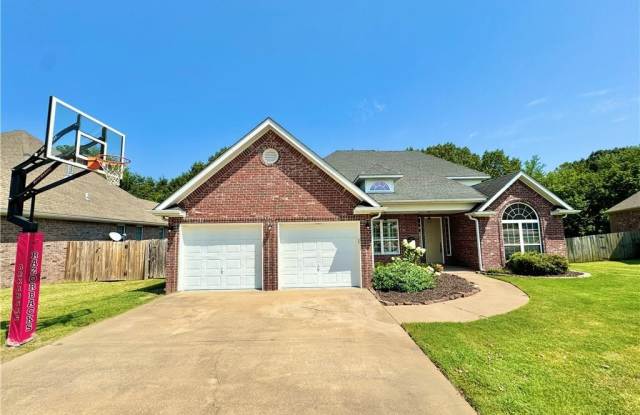 1301 Lexington  CIR - 1301 Lexington Circle, Bethel Heights, AR 72762
