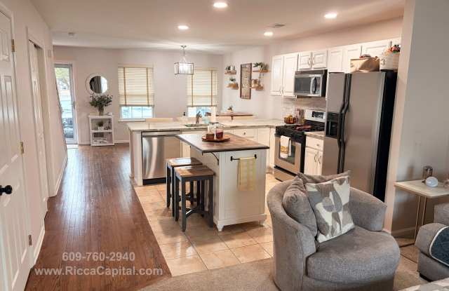 145 Yorktown Blvd photos photos