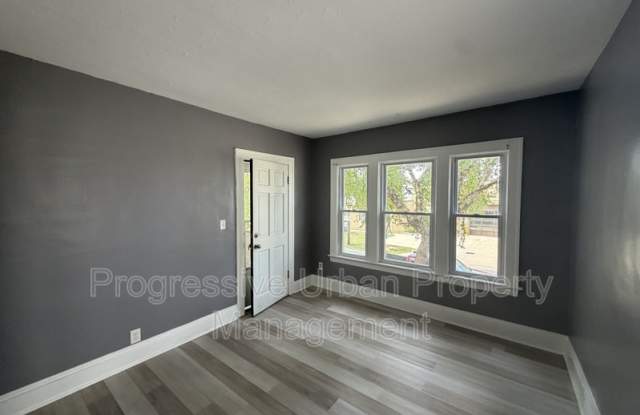 3235 West 121st Street - Downstairs Gallery 4