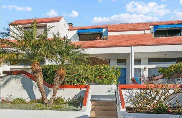320 Cazador Lane - 320 Cazador Lane, San Clemente, CA 92672