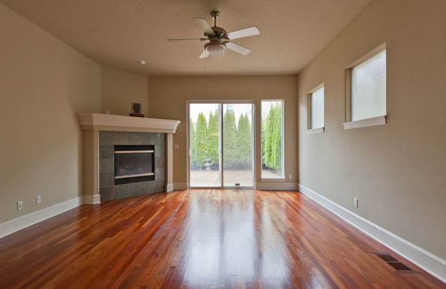 12871 NW Forest Spring Ln Gallery 4