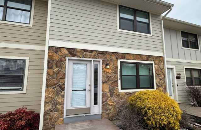 Convenient Townhome Close to I81 photos photos