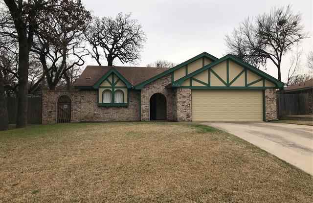 413 Salem Drive - 413 Salem Drive, Hurst, TX 76054