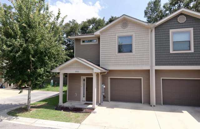 3511 Mossy Oak Villas Cir - 3511 Mossy Oak Villas Circle, Ferry Pass, FL 32514 3511 Mossy Oak Villas Cir - 3511 Mossy Oak Villas Circle, Ferry Pass, FL 32514