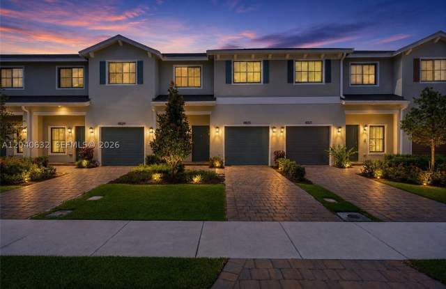 4825 Dillion St photos photos 4825 Dillion St photos photos