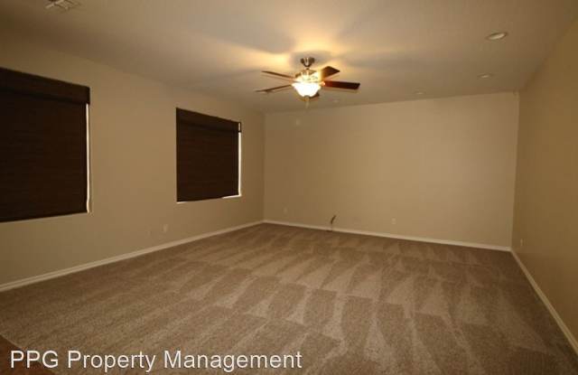 13633 W Alvarado Dr Gallery 2