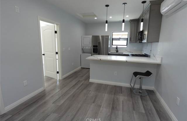 1260 E Turin Ave photos photos