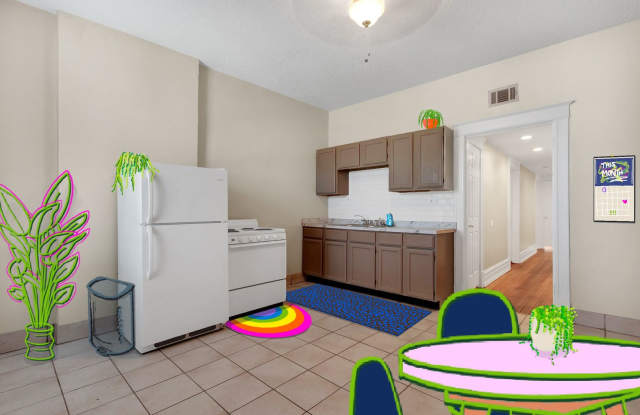 Hawtie w/ a Bawdie (big walk-in closet to die for) - 6832 Gravois Avenue, St. Louis, MO 63116