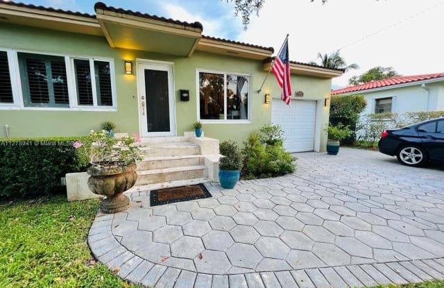 1030 Falcon Avenue - 1030 Falcon Avenue, Miami Springs, FL 33166