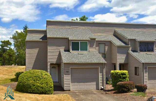 Witham Hill Townhome - 4189 Northwest Walnut Place, Corvallis, OR 97330