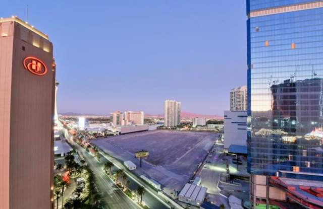 2700 Las Vegas Blvd #1607 Gallery 1