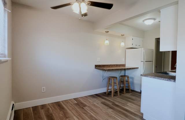 Emerald Village Apartments Gallery 3