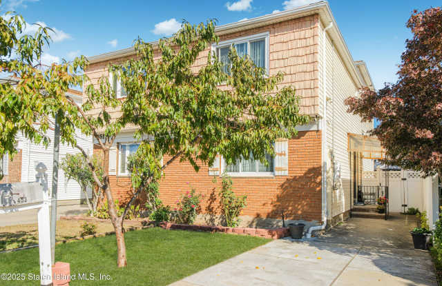 453 Dongan Hills Avenue photos photos