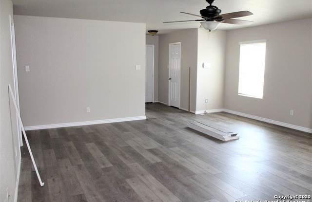 16635 Emerald Bluff Gallery 4