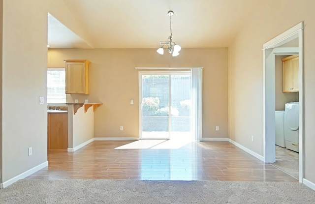 Luxurious Duplex in Corvallis photos photos