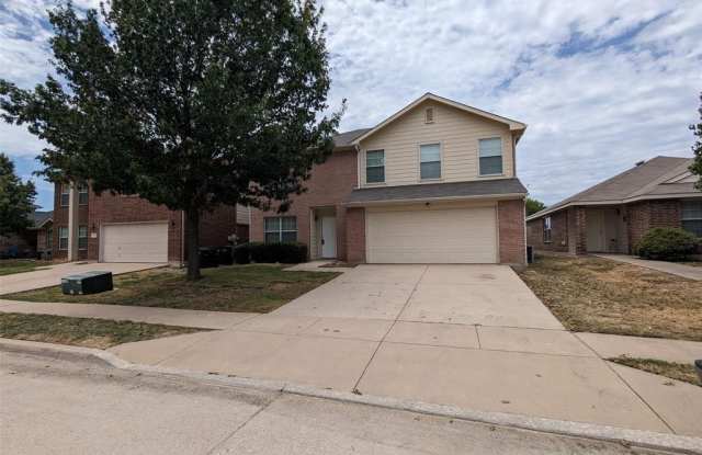10777 Braemoor Drive - 10777 Braemoor Drive, Fort Worth, TX 76052