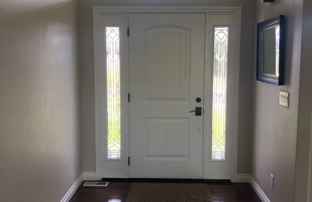 1215 SE Trentwood Gallery 2