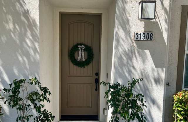 **Fully Furnished 3-Bedroom Home in Temecula – Short-Term Lease Opportunity** Gallery 4