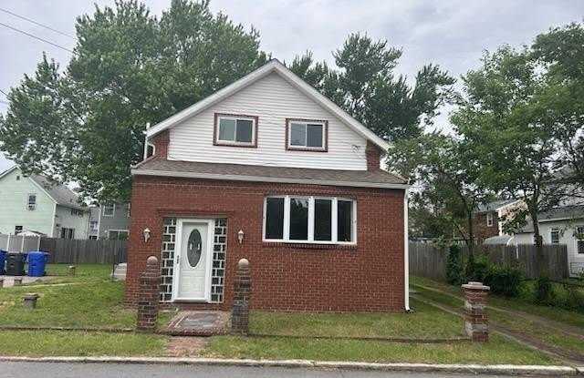 27 Monroe Avenue photos photos