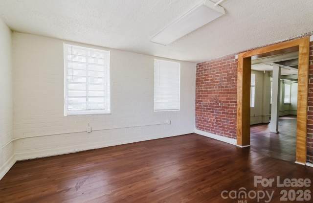203 W Liberty Street photos photos