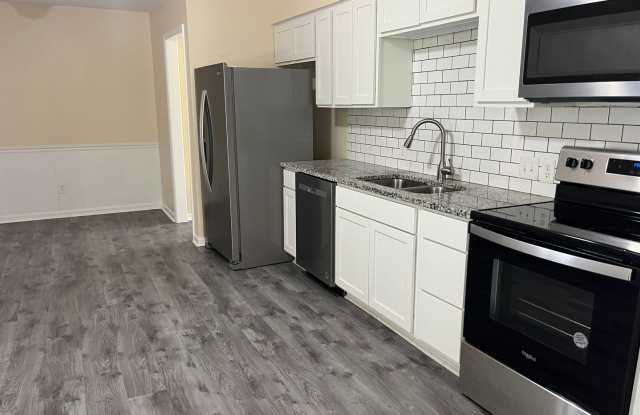 Great Home - Lots of Room Gallery 4