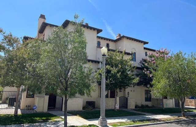 247 S. Arroyo Dr #2 photos photos