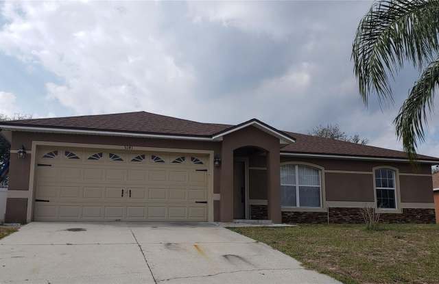 5141 PINE NEEDLE Drive Gallery 1