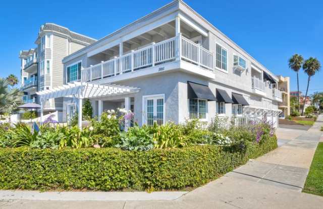 3636 Carlsbad Boulevard Gallery 2
