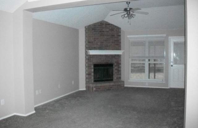 4735 Topaz Lane Gallery 4