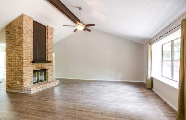 3402 Palomar Lane Gallery 3