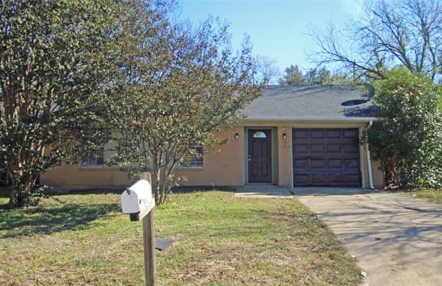 409 S 3rd Avenue S - 409 South 3rd Avenue, Mansfield, TX 76063