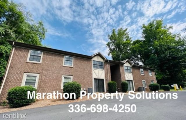 1100 Crescent Dr Apt 8 - 1100 Crescent Drive, Reidsville, NC 27320