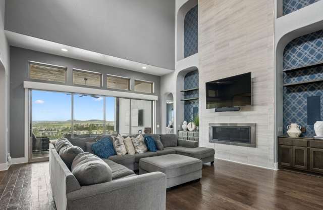 6743 Bella Colina Gallery 2