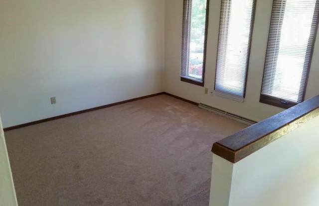 1301 South Thompson Drive Gallery 2