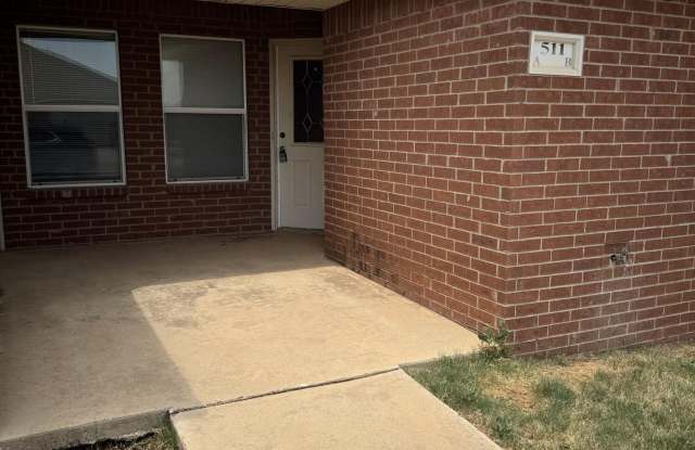 511 N Brentwood Avenue photos photos