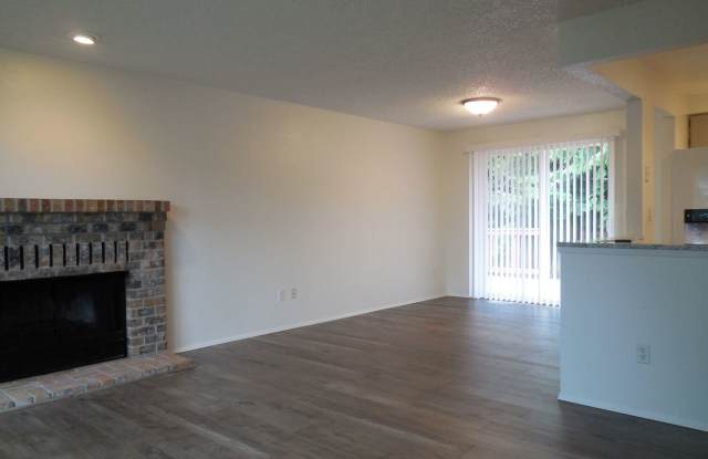 12127 SE 217th Pl Gallery 3