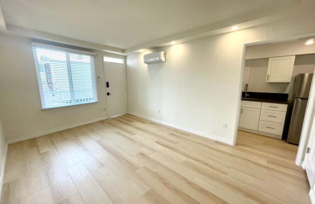 10340-84 Bellwood Ave. photos photos