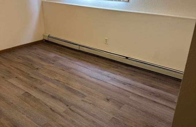 One Bedroom Gallery 4