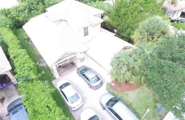 10906 NW 62nd Ct - 10906 Northwest 62nd Court, Parkland, FL 33076