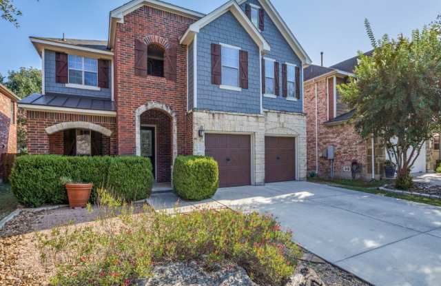 208 MUSTANG RUN - 208 Mustang Run, Boerne, TX 78006