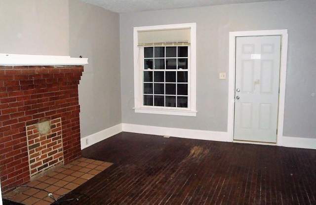 2004 Fairmont Avenue Gallery 4