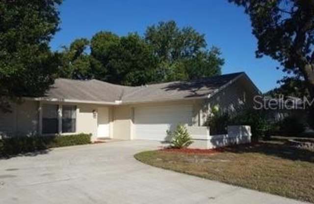 8214 REYNOLDS DRIVE - 8214 Reynolds Drive, Hudson, FL 34667