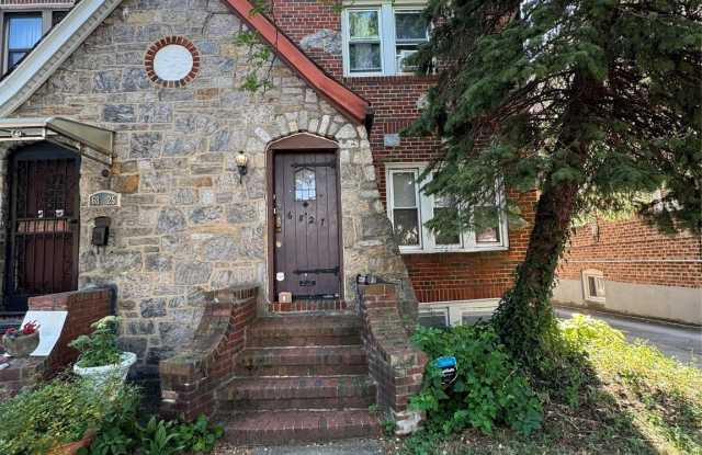 68-27 Alderton Street photos photos