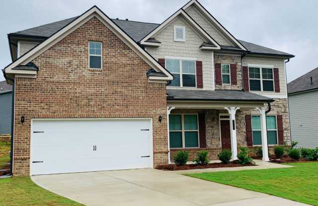 WOW! 5 bedrooms, 3 baths with a guest bedroom and full bath on the main floor. Dramatic 2 story family room, must see! photos photos