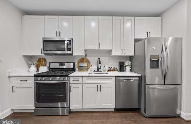 1363 CHILDRESS NE unit: 1 photos photos