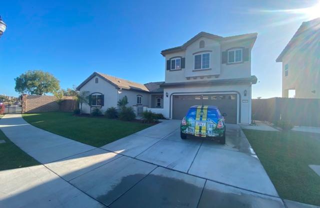 Like New 4 Bedroom Home in Harvest Square photos photos