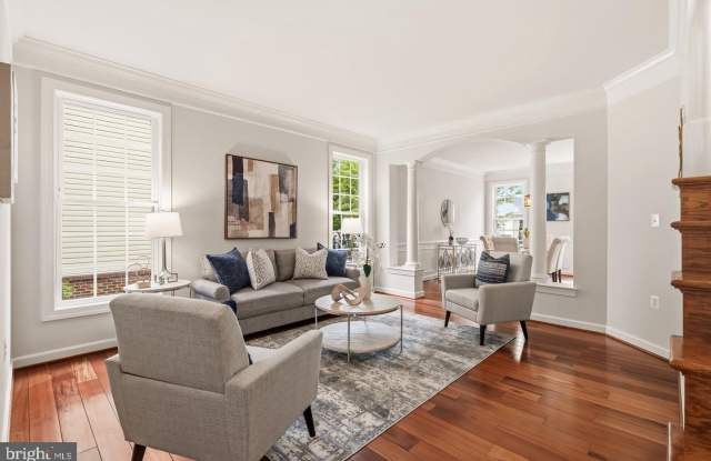 42511 MERIDIAN HILL Drive Gallery 4