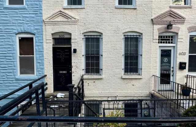 605 2ND Street NE photos photos